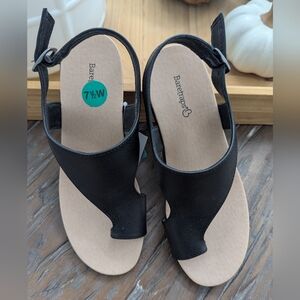 NWT Baretraps Women's Black Sandals, Size 7-1/2